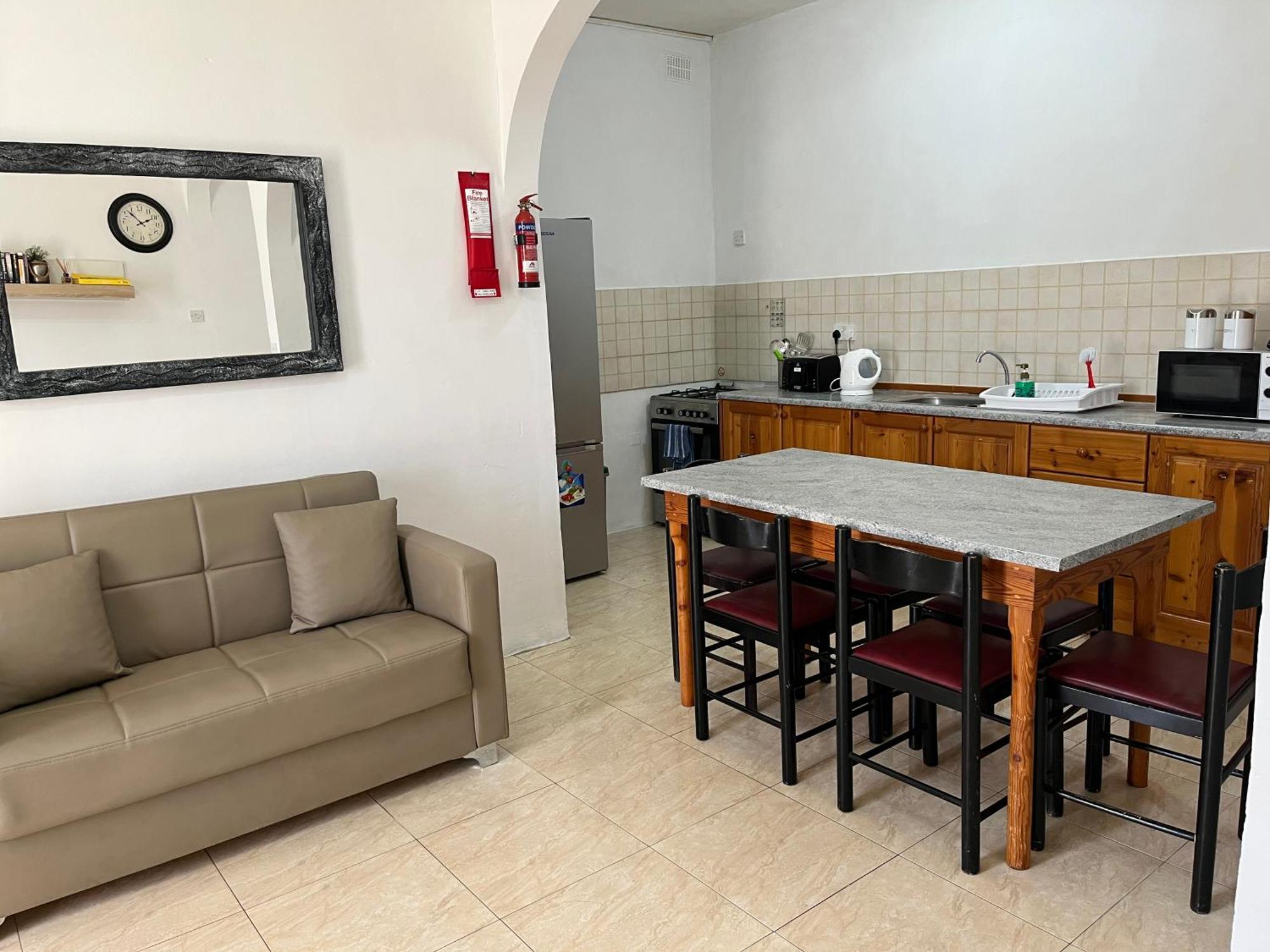 Gozo Belle Mare Apartments Marsalforn Kültér fotó